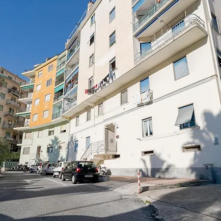 Casa Del Rio Holiday Flat 아파트 산레모